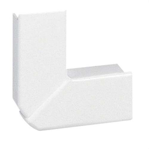 Flachwinkel 40x20mm DLPLUS mit der Referenz 030283 von der Marke LEGRAND