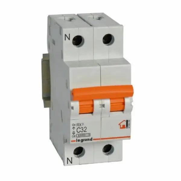 Leitungsschutzschalter RX³ - 1P+N - 230V~ - 32A - Charakteristik C mit der Referenz 419929 von der Marke LEGRAND