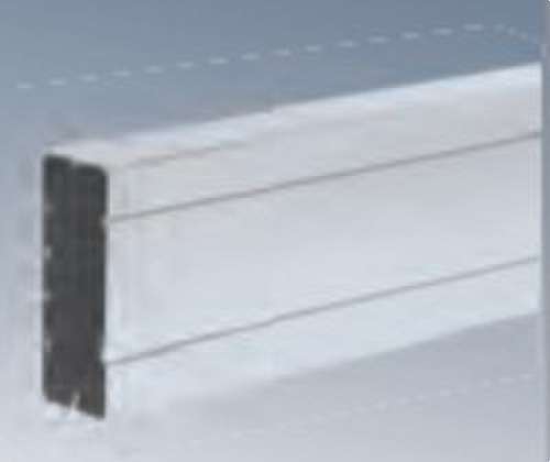 Aluminium-Kabelkanal 130x55mm mit der Referenz TS13055/8 von der Marke SIMON